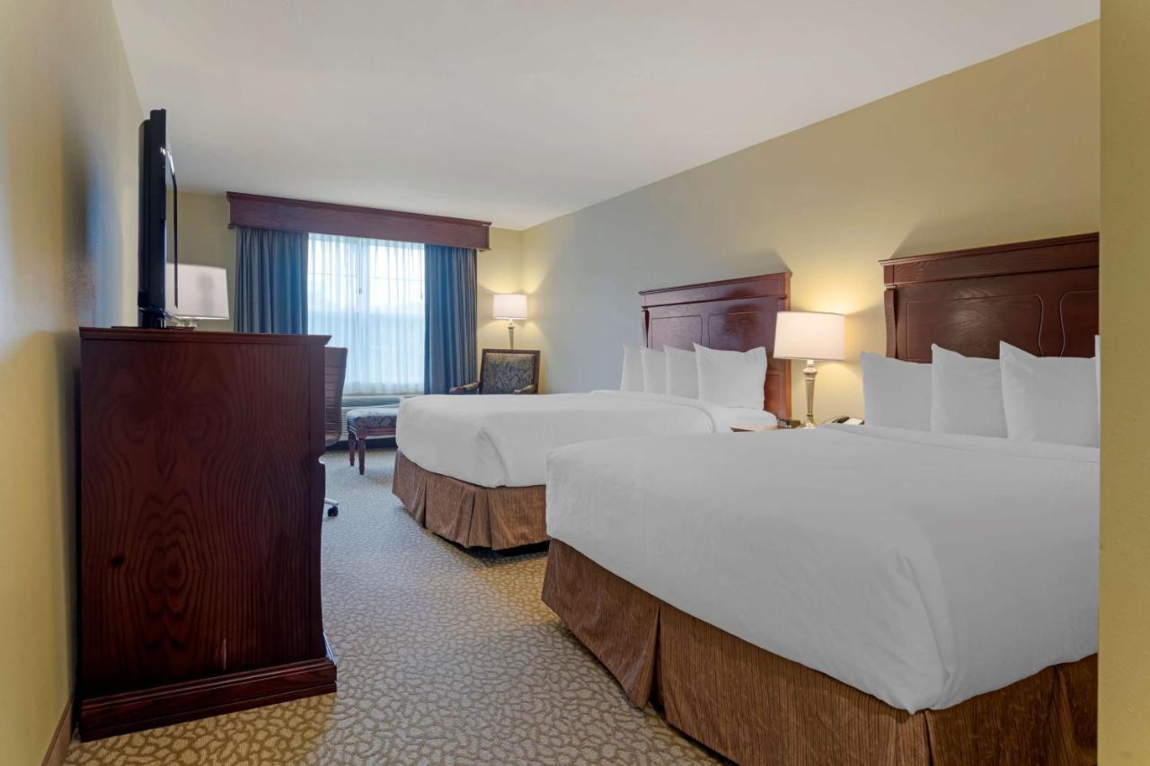 Best Western Plus Grand-Sault Hotel & Suites Bagian luar foto