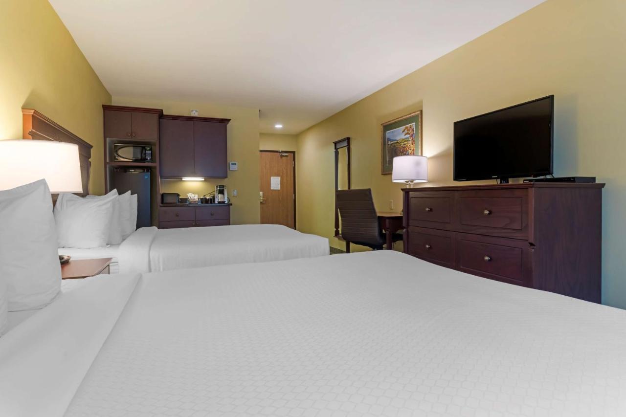 Best Western Plus Grand-Sault Hotel & Suites Bagian luar foto