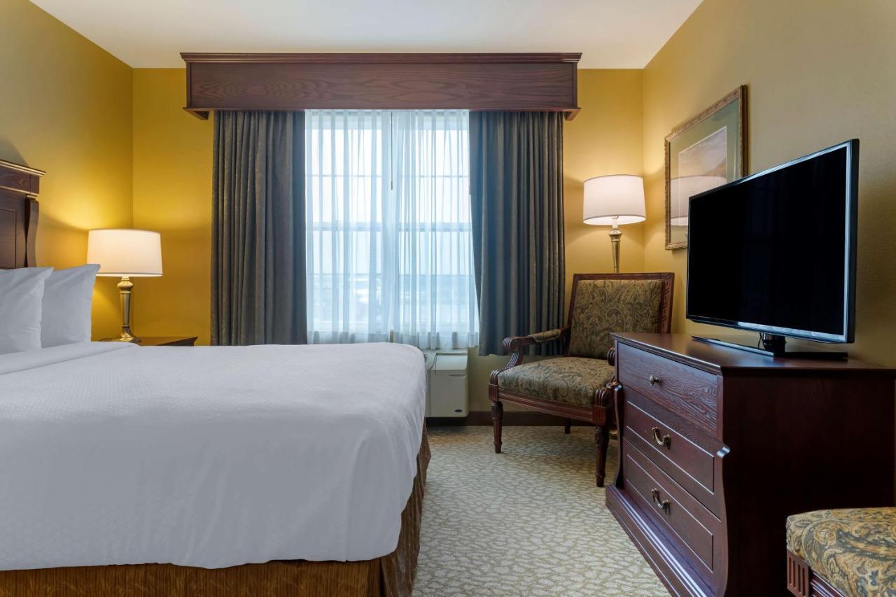 Best Western Plus Grand-Sault Hotel & Suites Bagian luar foto