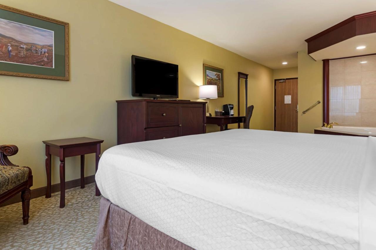 Best Western Plus Grand-Sault Hotel & Suites Bagian luar foto