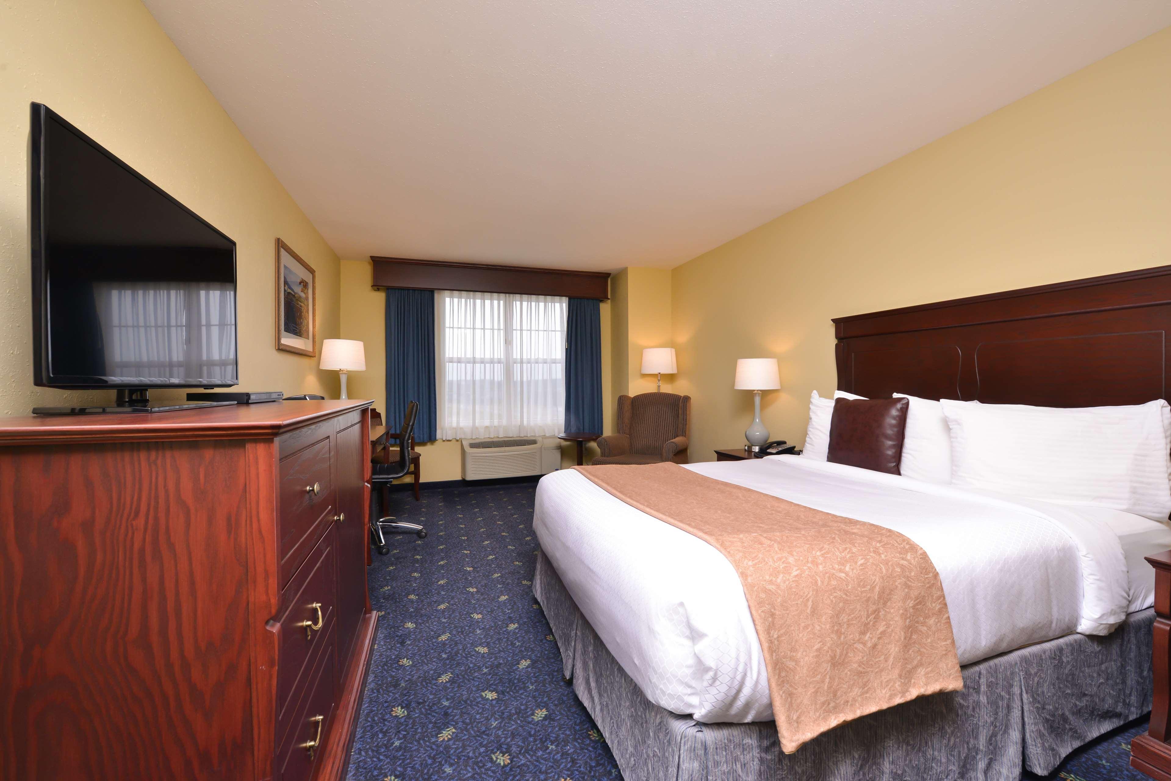 Best Western Plus Grand-Sault Hotel & Suites Bagian luar foto