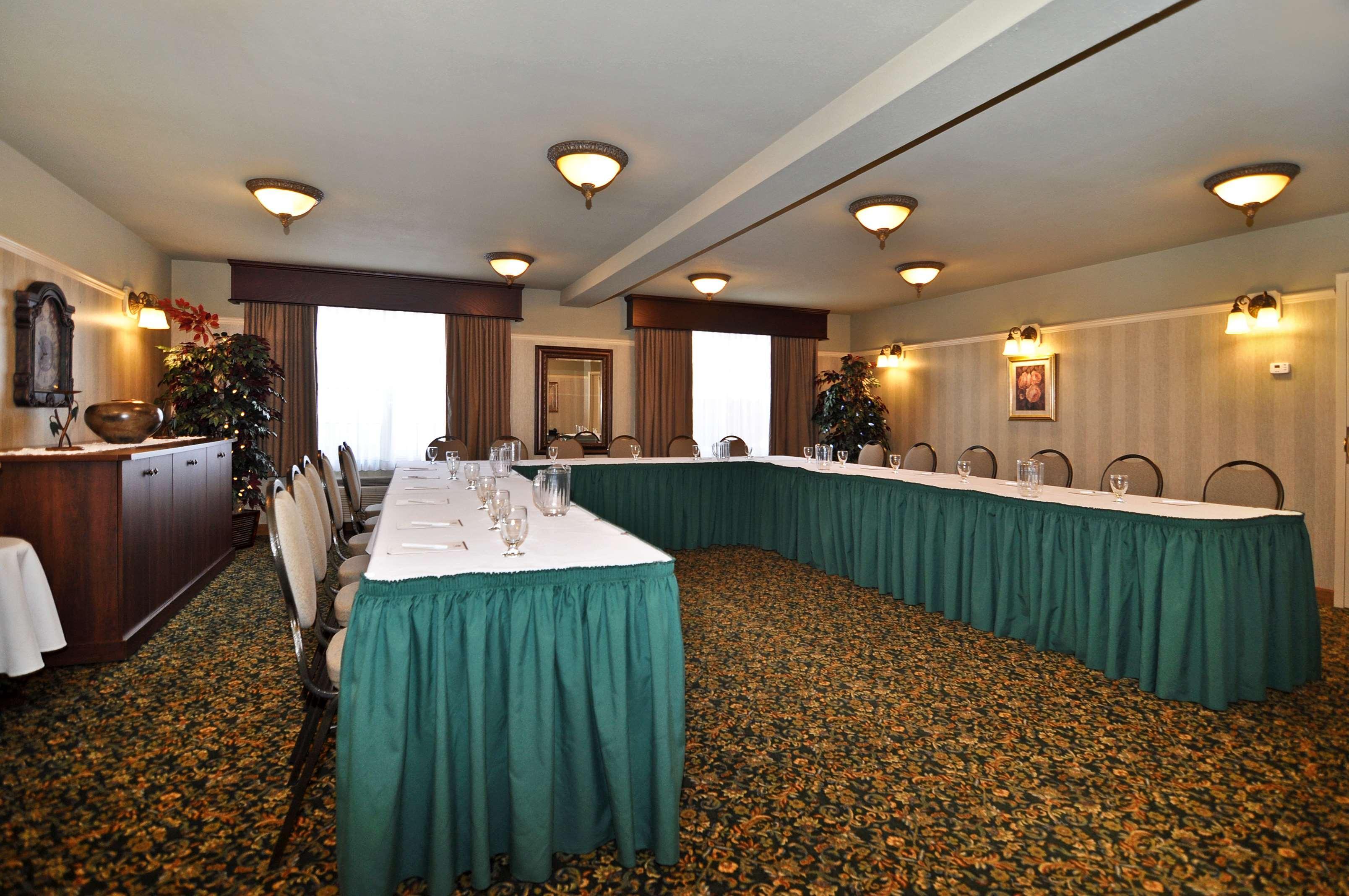 Best Western Plus Grand-Sault Hotel & Suites Bagian luar foto