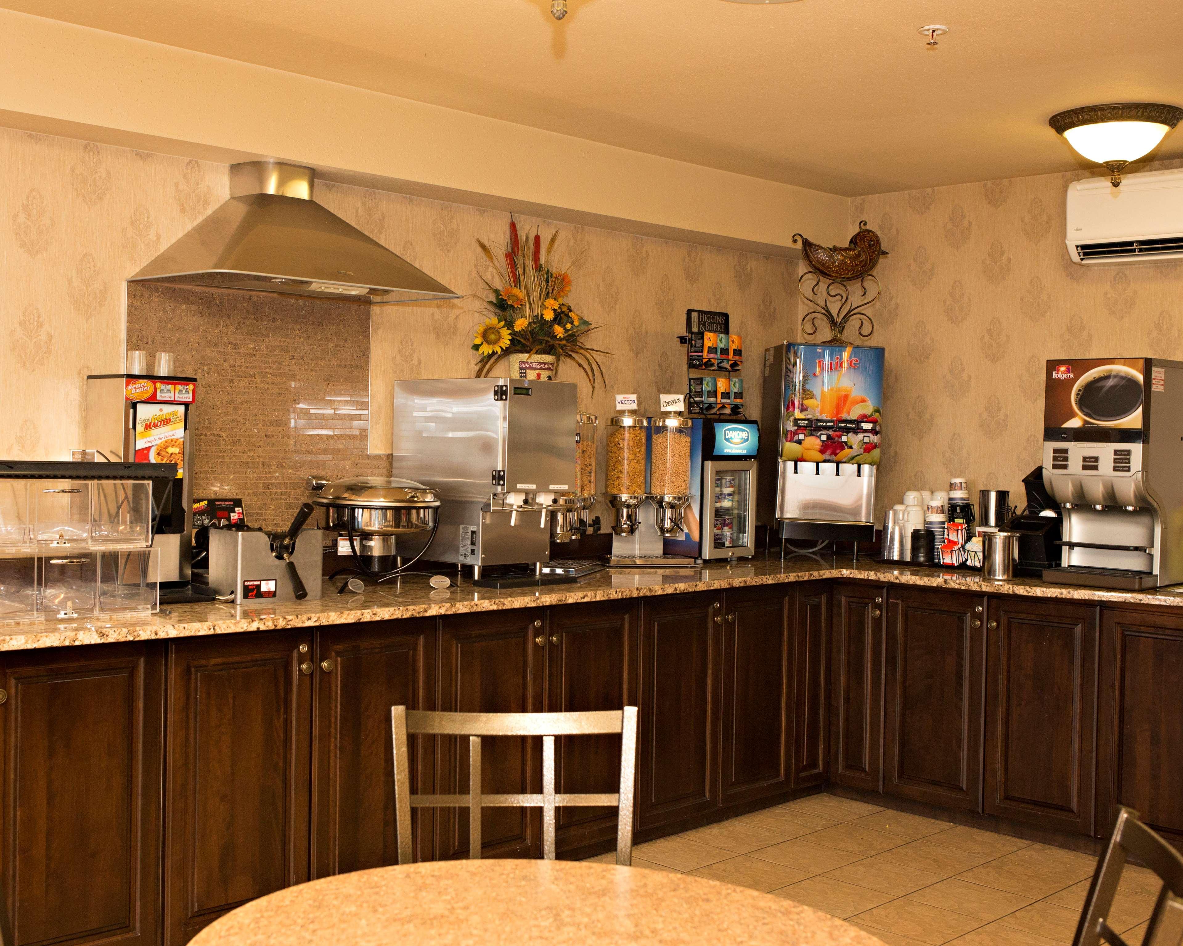 Best Western Plus Grand-Sault Hotel & Suites Bagian luar foto