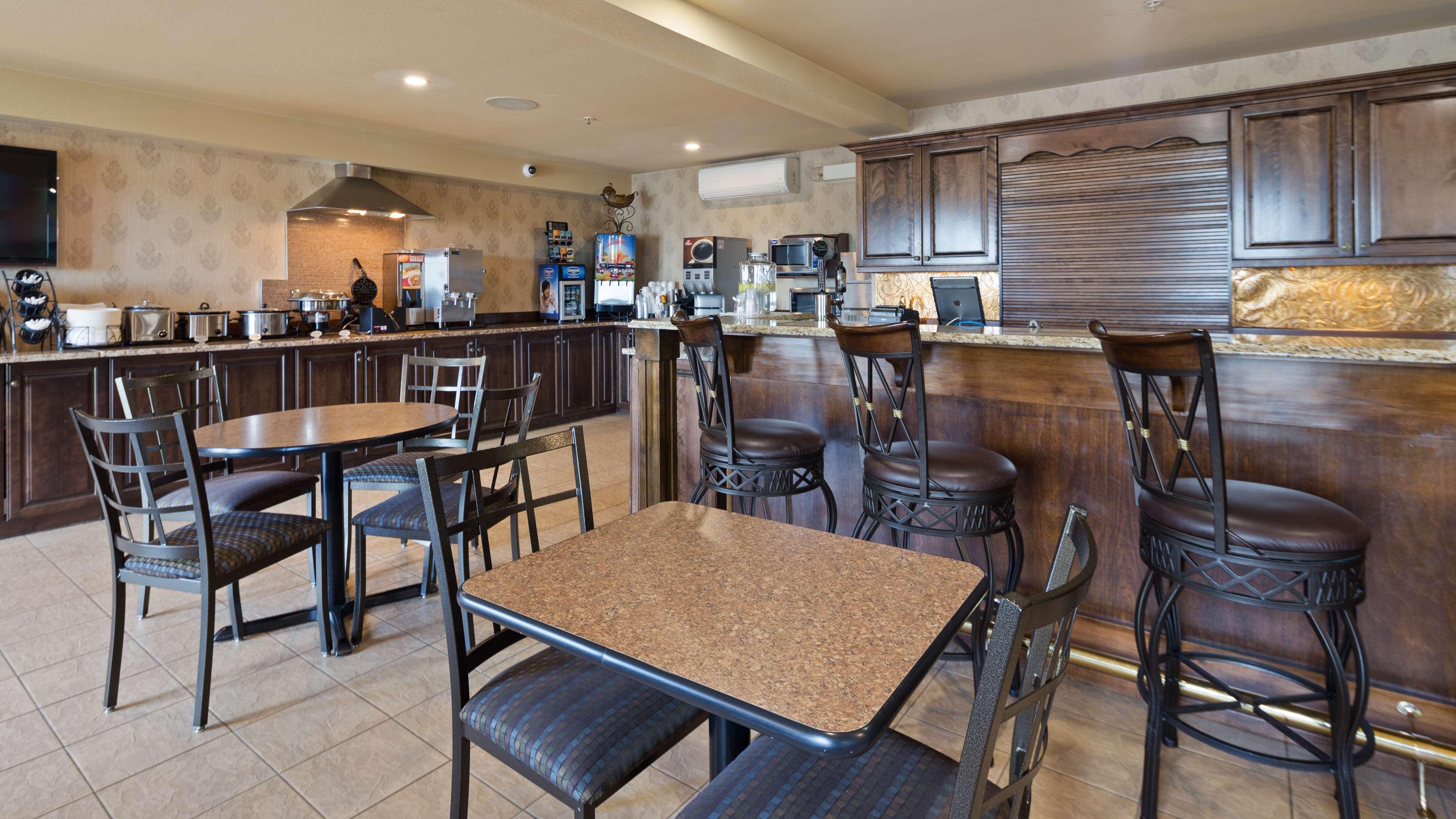 Best Western Plus Grand-Sault Hotel & Suites Bagian luar foto